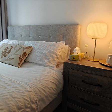 Private Room With Ensuite & Garden Epsom โอ๊คแลนด์ ภายนอก รูปภาพ