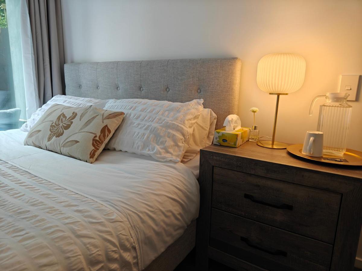 Private Room With Ensuite & Garden Epsom โอ๊คแลนด์ ภายนอก รูปภาพ