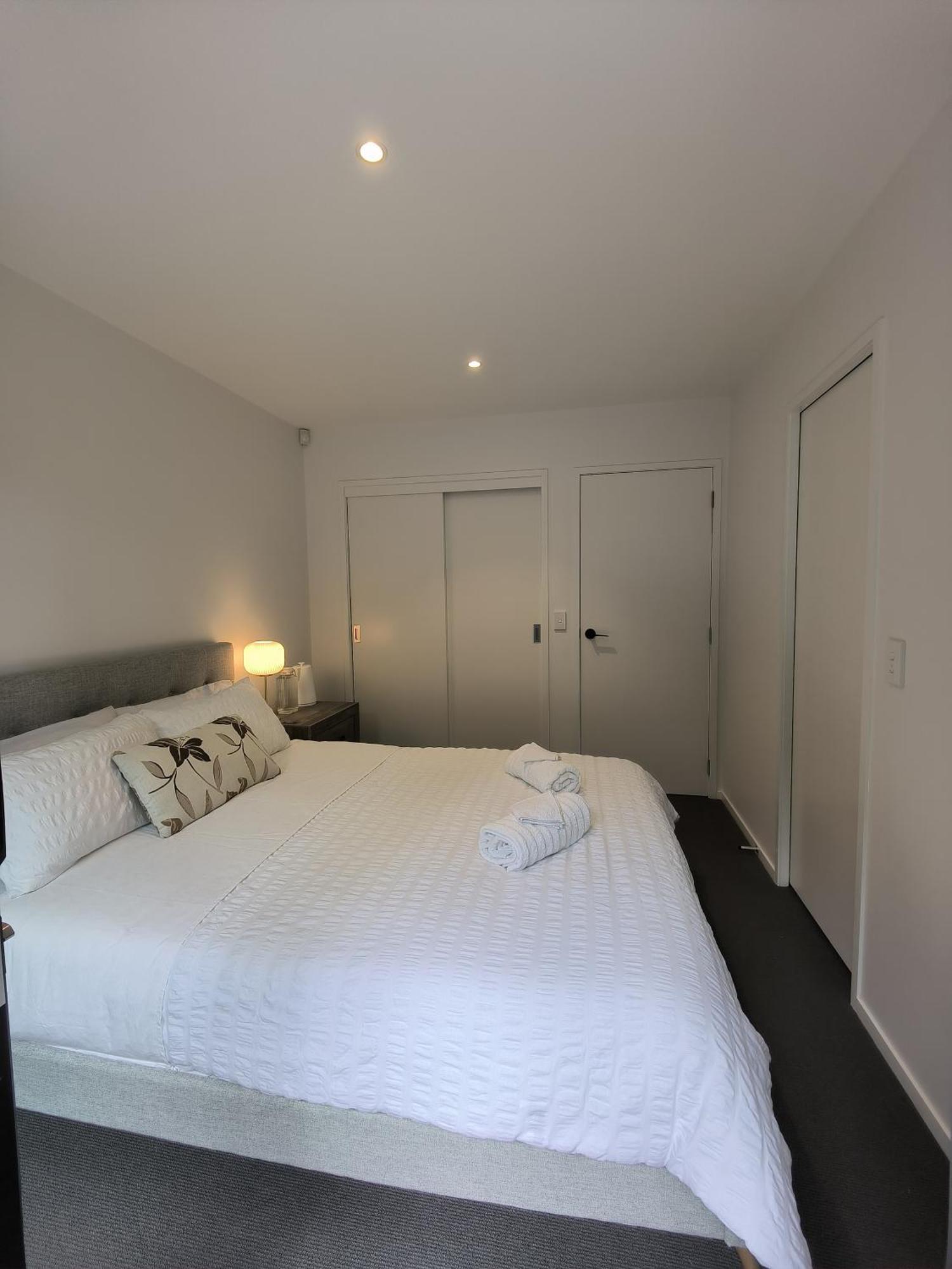 Private Room With Ensuite & Garden Epsom โอ๊คแลนด์ ภายนอก รูปภาพ